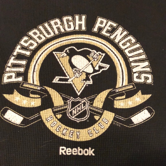 Reebok Other - Pittsburgh Penguins long sleeve thermal